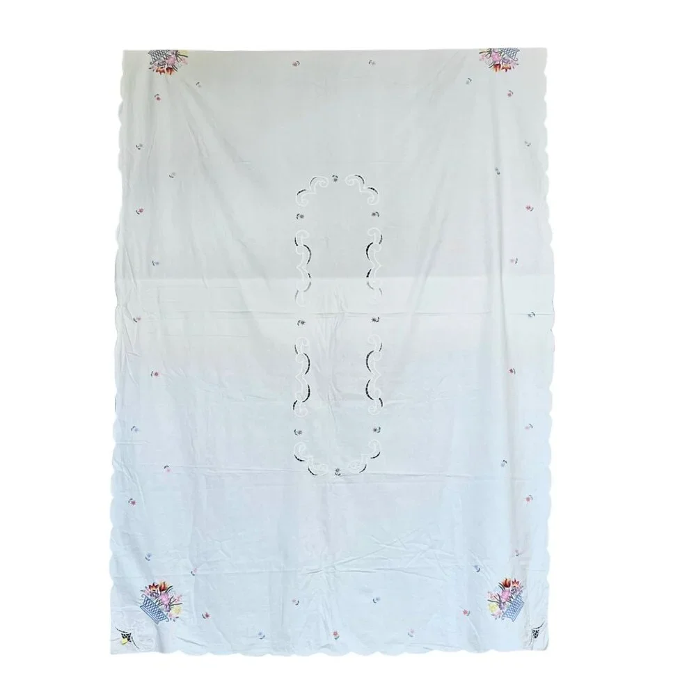 Embroidered White Tablecloth Floral Baskets‎ & Cutwork Design Rectangular 98X66